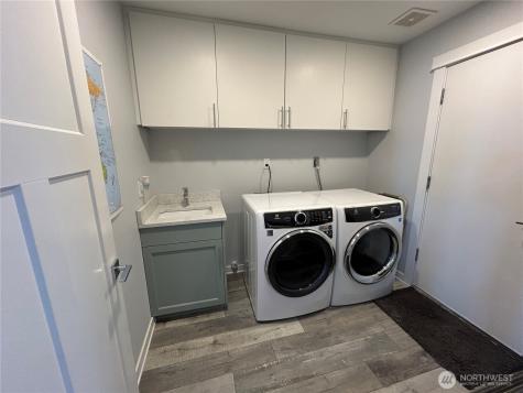 3812 Emory Trail Oak Harbor WA 98277