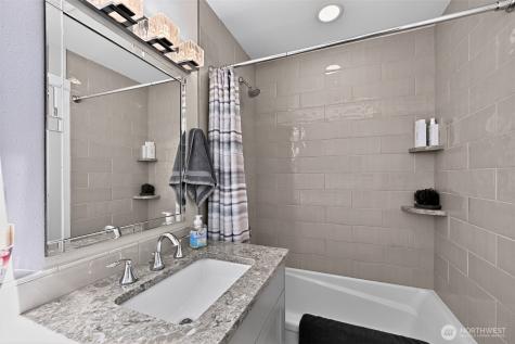 3812 Emory Trail Oak Harbor WA 98277