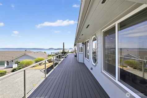 3812 Emory Trail Oak Harbor WA 98277