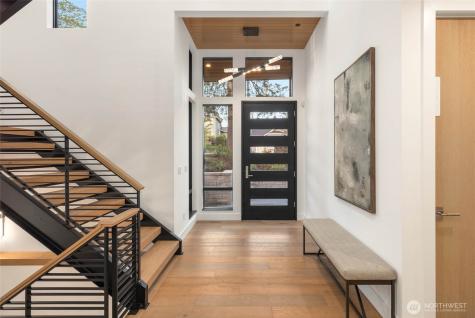 721 2nd Street S Kirkland WA 98033