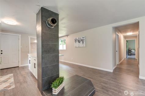 2748 El Camano Street Camano Island WA 98282