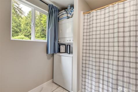 2748 El Camano Street Camano Island WA 98282