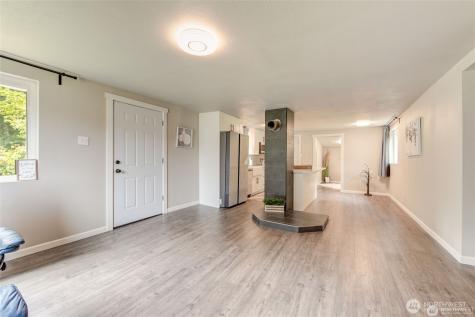 2748 El Camano Street Camano Island WA 98282