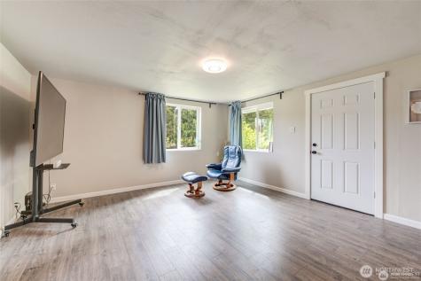 2748 El Camano Street Camano Island WA 98282