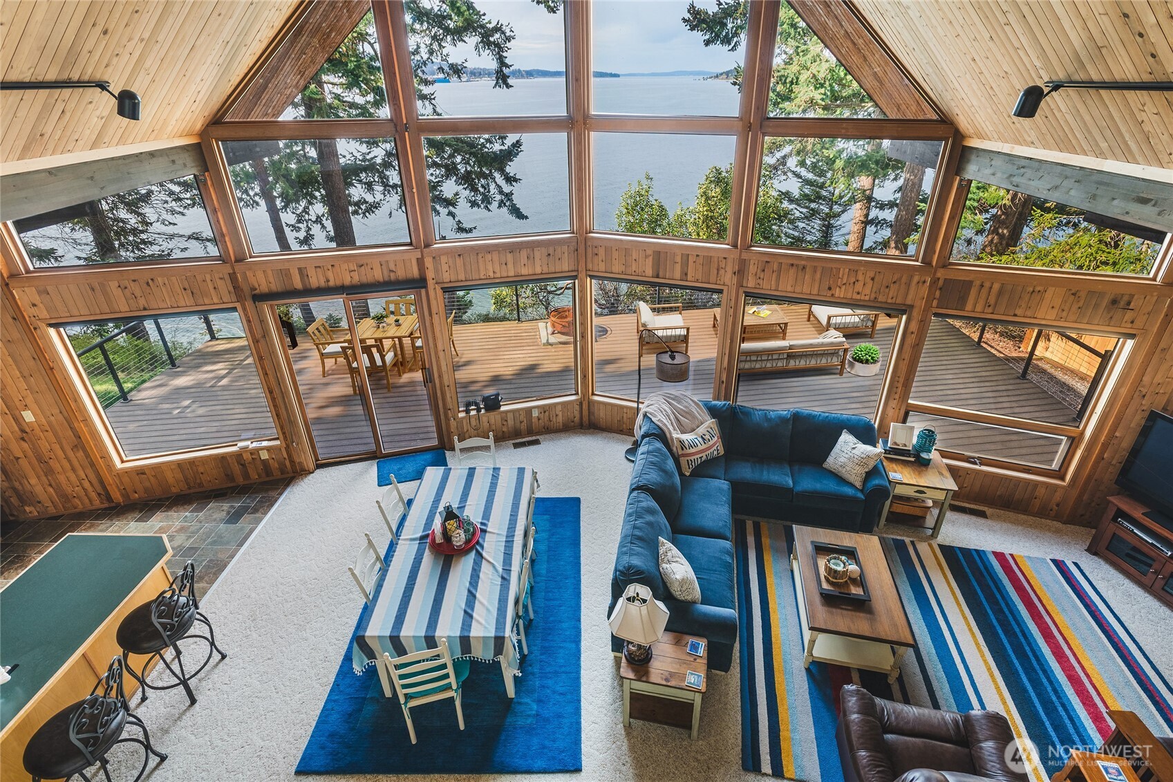 7616 Cypress Way Anacortes WA 98221