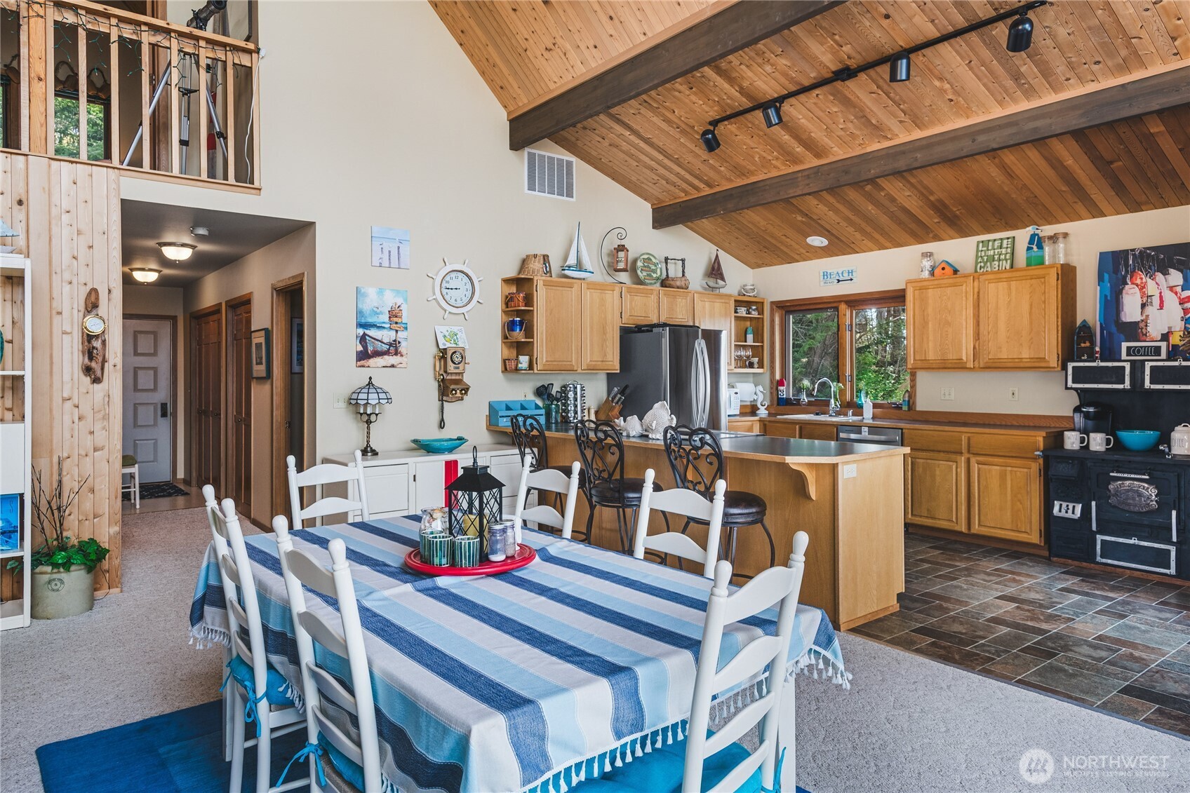 7616 Cypress Way Anacortes WA 98221