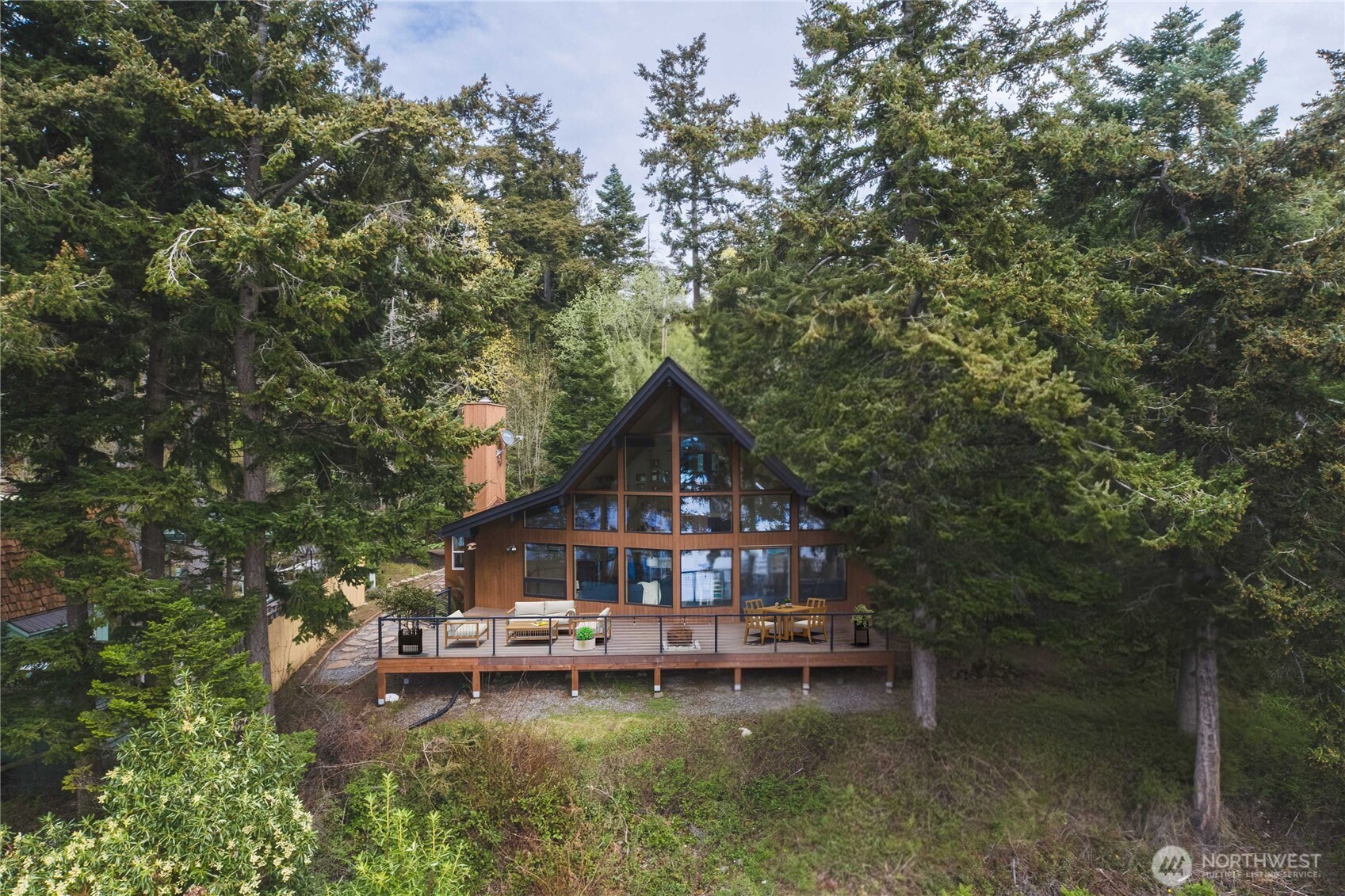 7616 Cypress Way Anacortes WA 98221