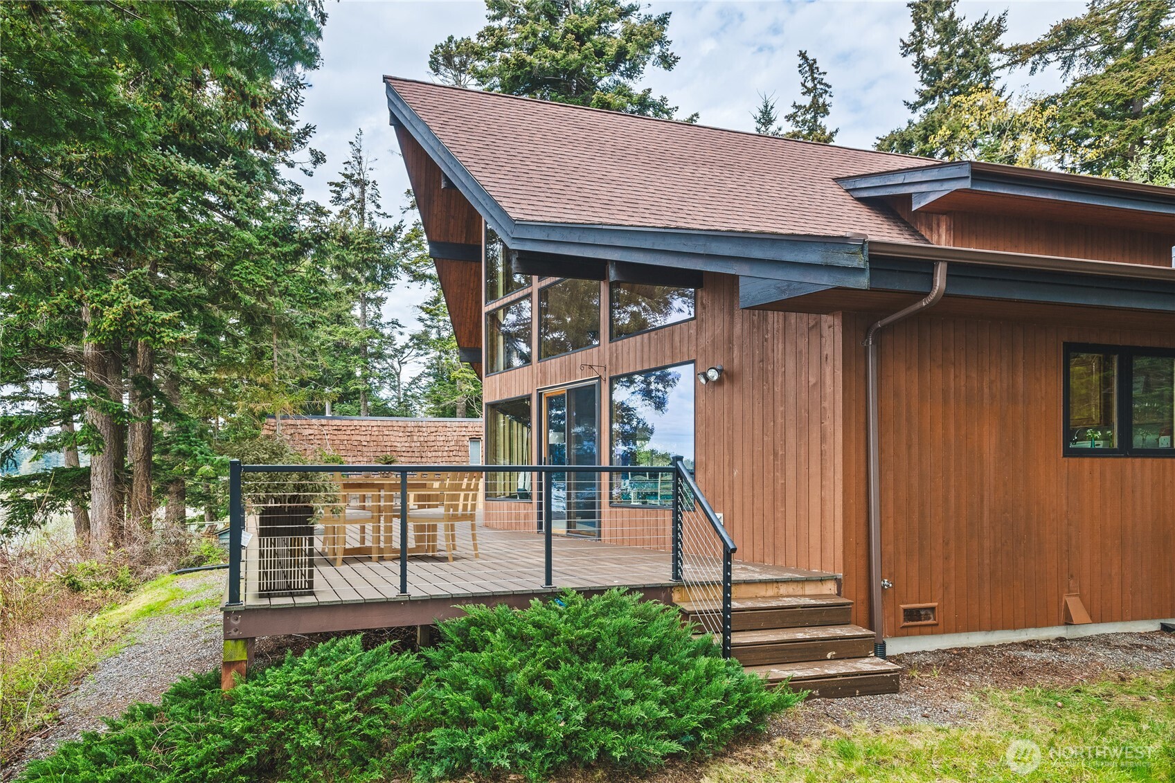 7616 Cypress Way Anacortes WA 98221
