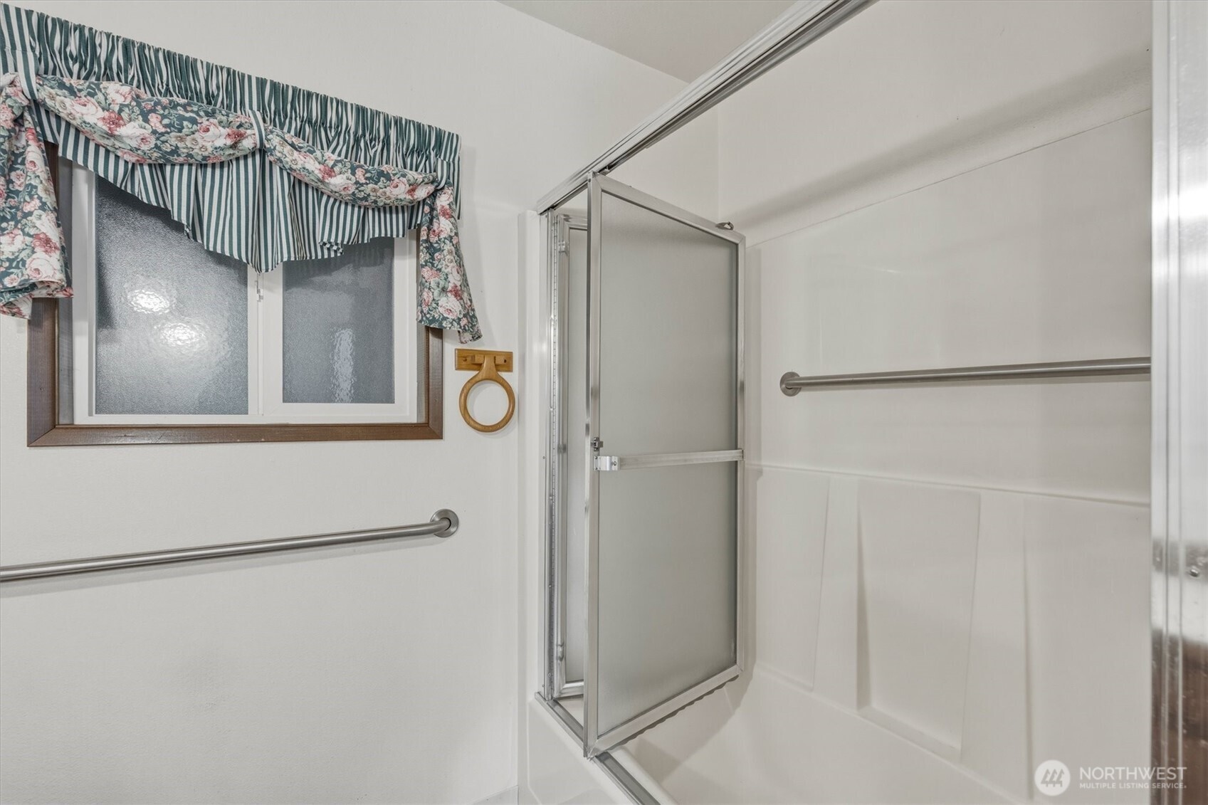 106 Lowrane Drive Kelso WA 98626