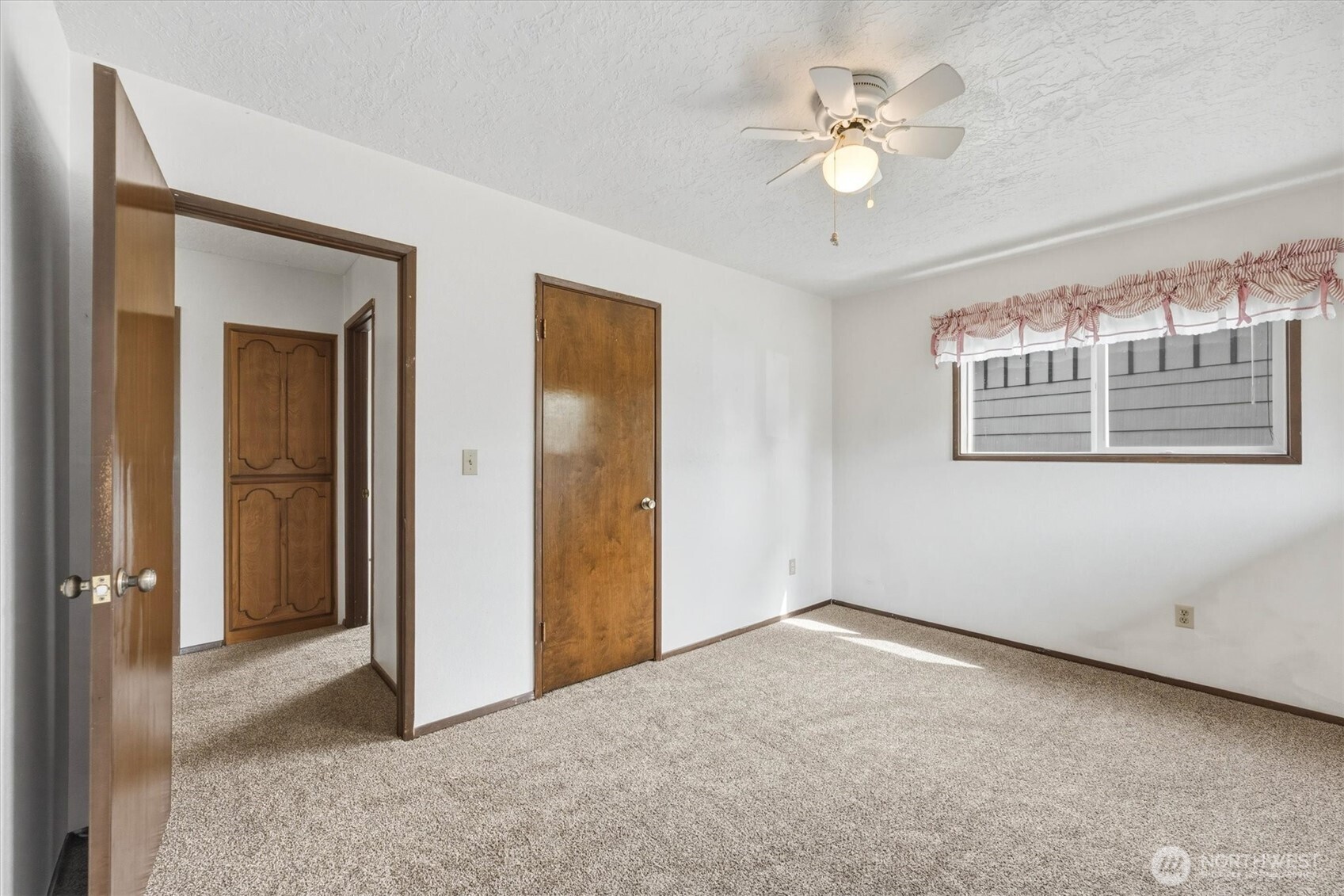 106 Lowrane Drive Kelso WA 98626