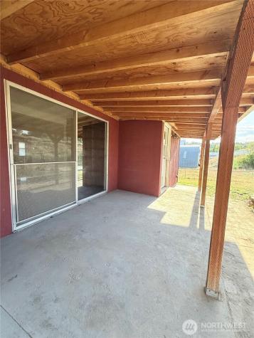 201 E Dewberry Omak WA 98841