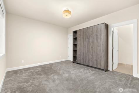 9026 NE 127th Place Kirkland WA 98034