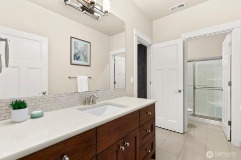 9026 NE 127th Place Kirkland WA 98034
