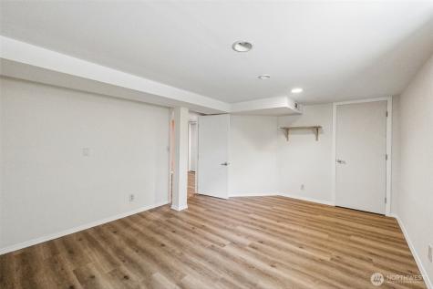 1911 13th Street Everett WA 98201
