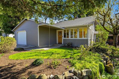 211 S 15th Street Renton WA 98055