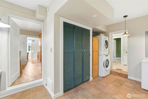 211 S 15th Street Renton WA 98055