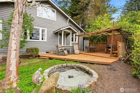 211 S 15th Street Renton WA 98055