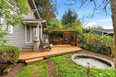 211 S 15th Street Renton WA 98055