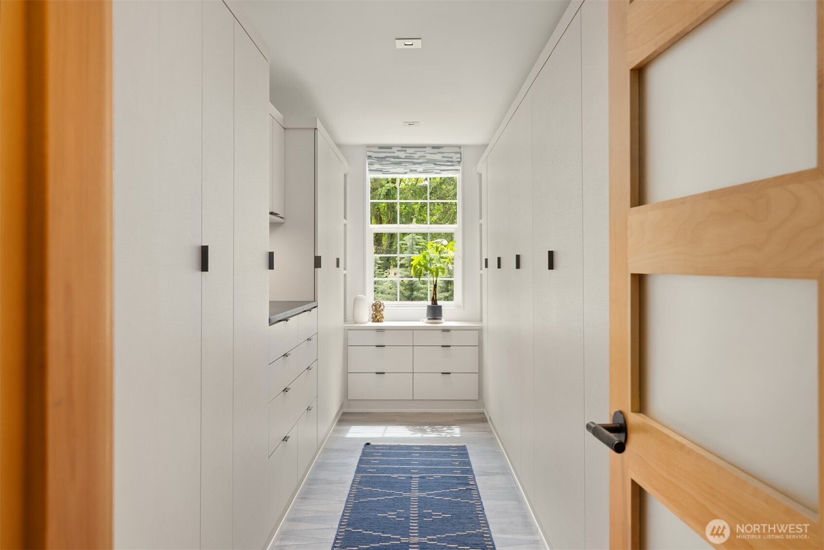 13264 Teem Loop Road NE Bainbridge Island WA 98110