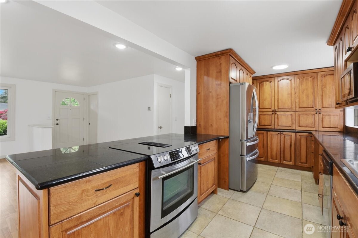 6110 186th Street SW Lynnwood WA 98037