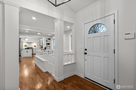 4181 42nd Avenue NE Seattle WA 98105