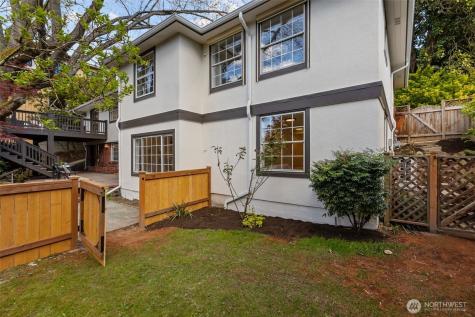 4181 42nd Avenue NE Seattle WA 98105