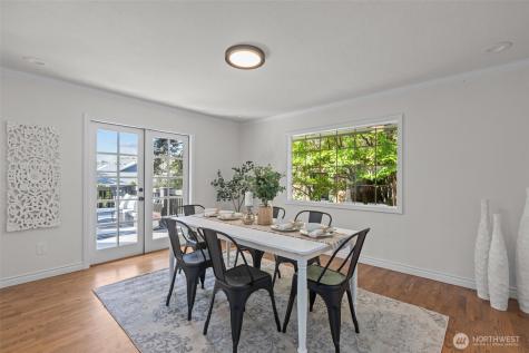 4181 42nd Avenue NE Seattle WA 98105