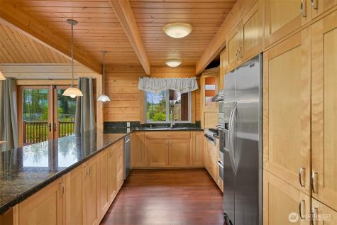 3450 Meadow Wood Lane Ferndale WA 98248