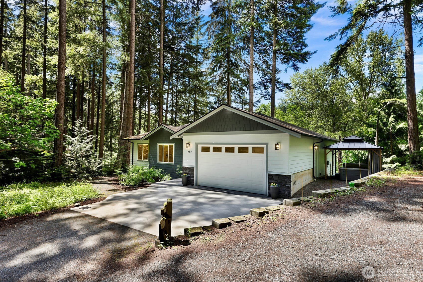 1792 Swamp Creek Lane Bellingham WA 98226