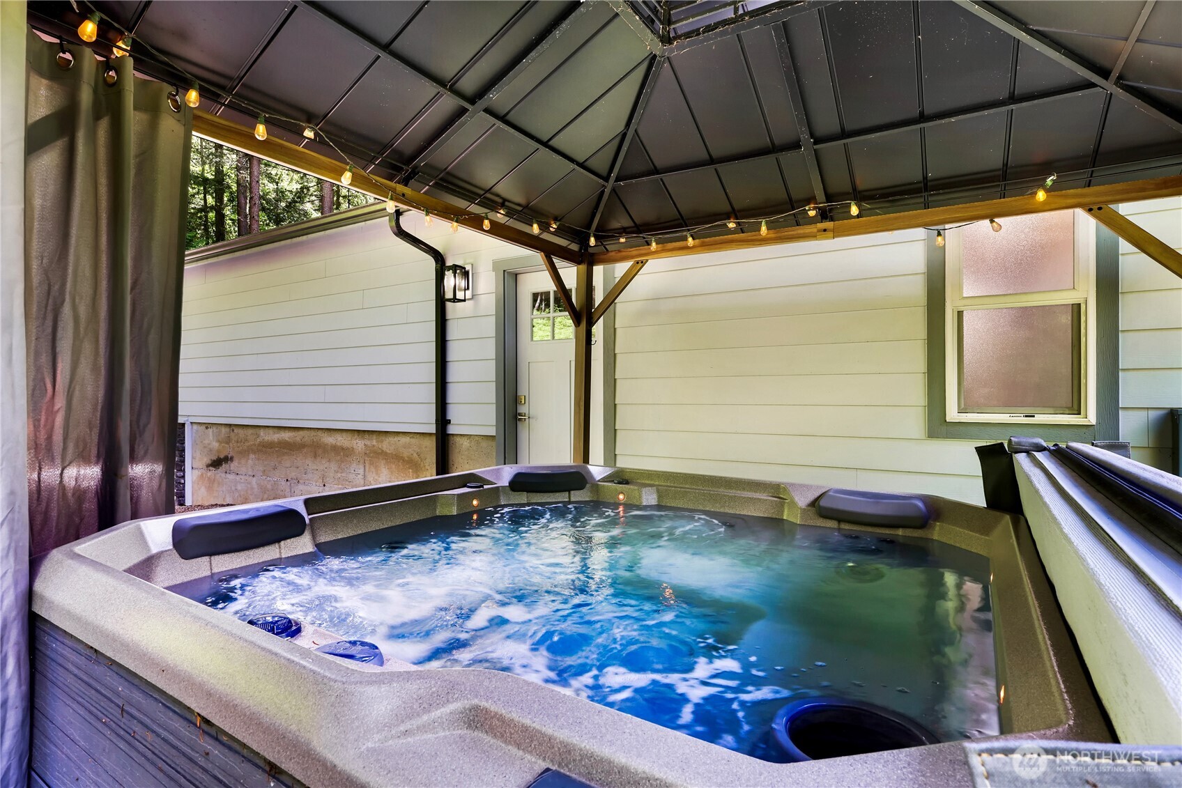 1792 Swamp Creek Lane Bellingham WA 98226