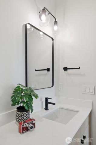 4517 35th Avenue S Seattle WA 98118