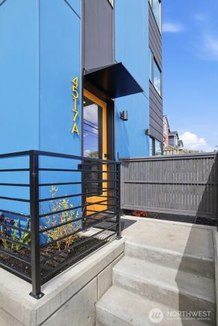 4517 35th Avenue S Seattle WA 98118
