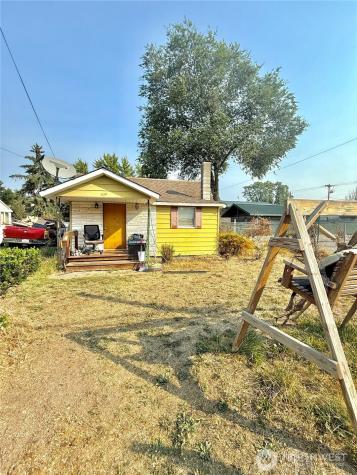 430 W 4th Avenue Omak WA 98841