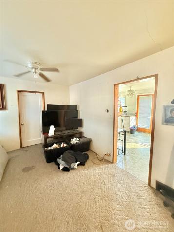 430 W 4th Avenue Omak WA 98841