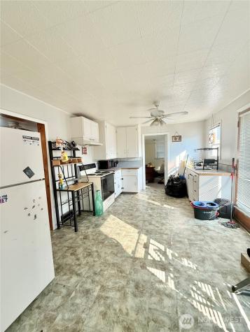 430 W 4th Avenue Omak WA 98841