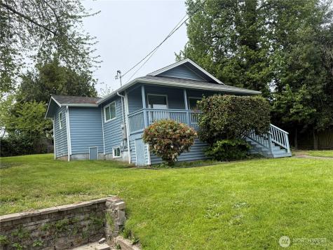 11049 18th Avenue SW Seattle WA 98146
