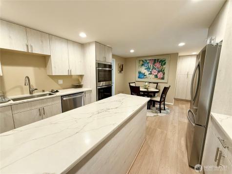 11049 18th Avenue SW Seattle WA 98146
