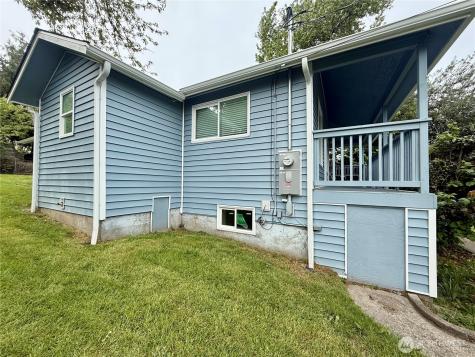 11049 18th Avenue SW Seattle WA 98146