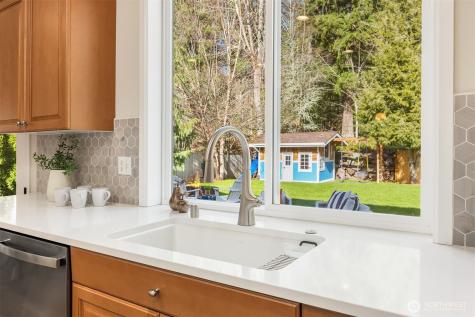 26734 SE 9th Way Sammamish WA 98075