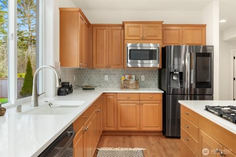 26734 SE 9th Way Sammamish WA 98075