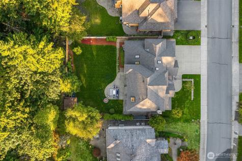 26734 SE 9th Way Sammamish WA 98075