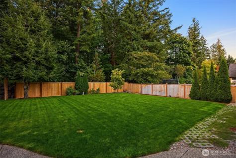 26734 SE 9th Way Sammamish WA 98075