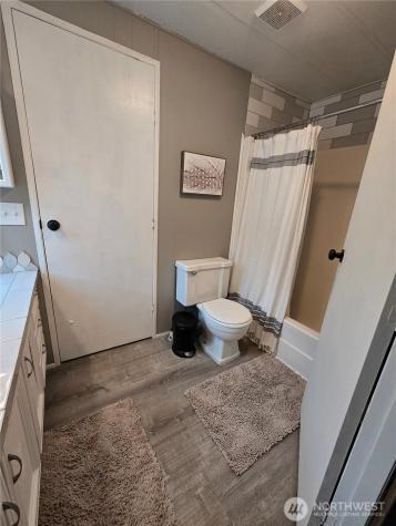 1114 29th St Place NW Puyallup WA 98371