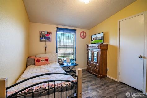 513 SW Tyler Place Mattawa WA 99349