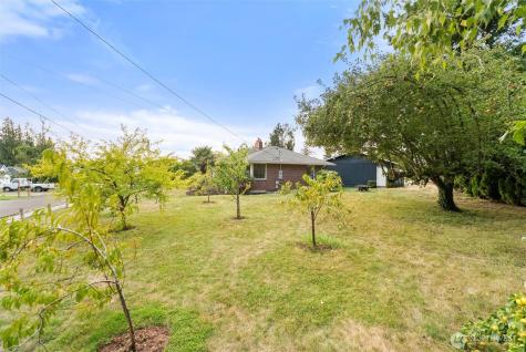 8101 274th Street NW Stanwood WA 98292