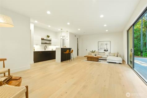 17720 SE 63rd Place Bellevue WA 98006