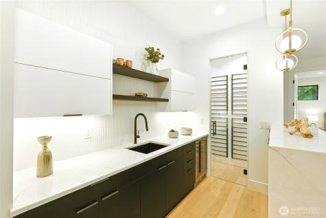 17720 SE 63rd Place Bellevue WA 98006