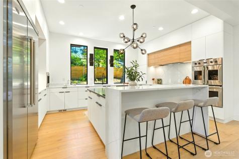 17720 SE 63rd Place Bellevue WA 98006