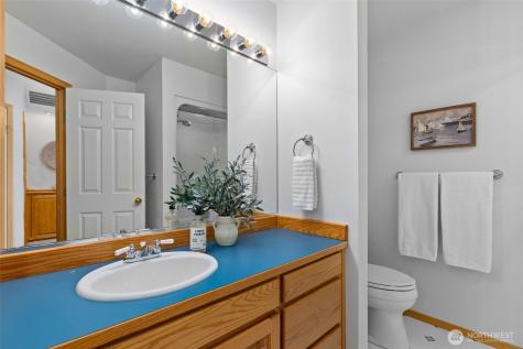 4606 Saddleback Drive NW Gig Harbor WA 98332