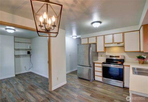 17728 27th Avenue NE Marysville WA 98271